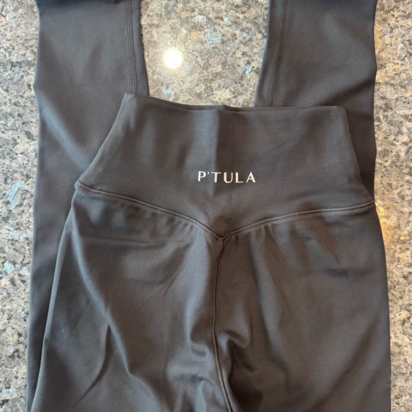 P’tula Cassey Black 23” leggings - Picture 2 of 5